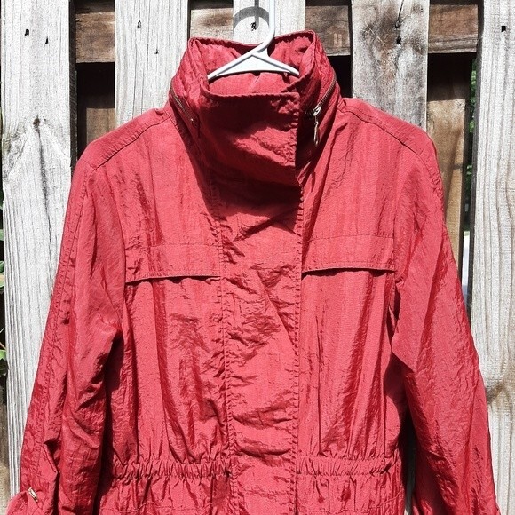 G.E.T. Red Hooded Trench Coat Lightweight Zip Up Jacket Toll-Tab Sleeve - Picture 12 of 16